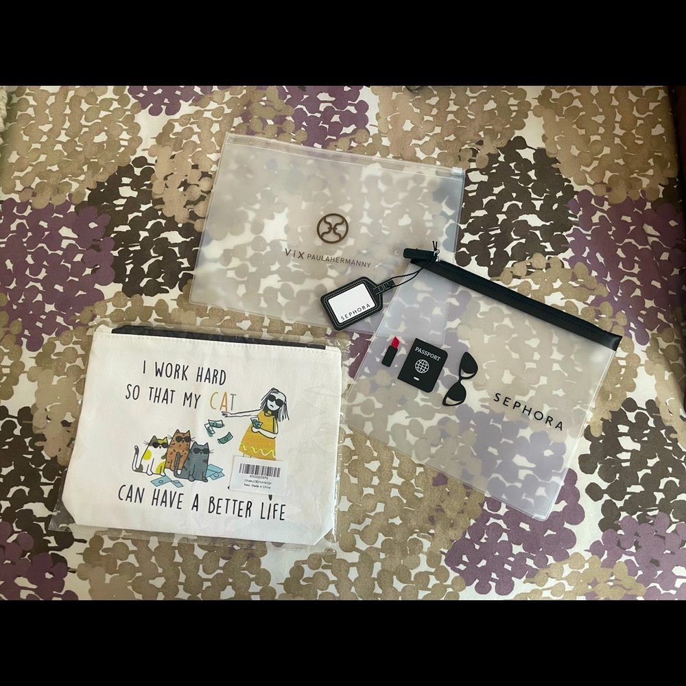 Makeup / accessory travel pouches